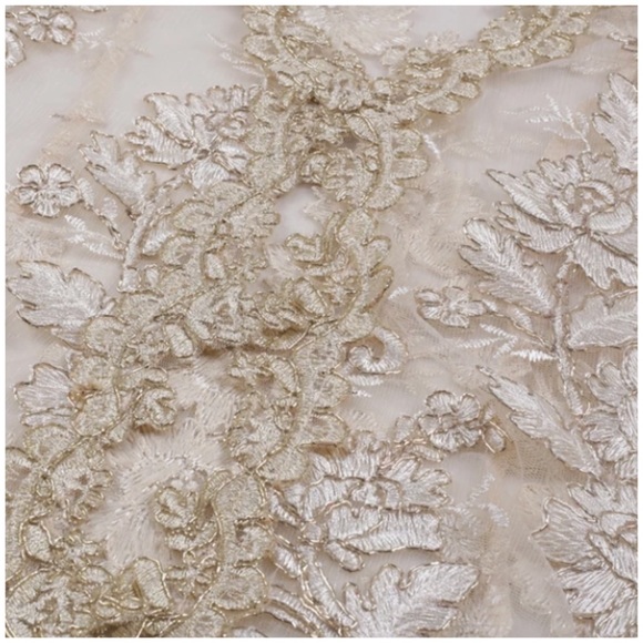 Gold Mesh Embroidered Scalloped Lace Shorts Top - Picture 6 of 6